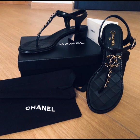 Chanel quilted leather black cc logo sandal